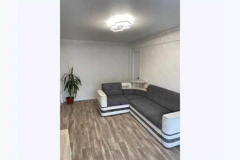 2-к кв. Красноярский край, Красноярск имени газеты Красноярский ... - Фото 0
