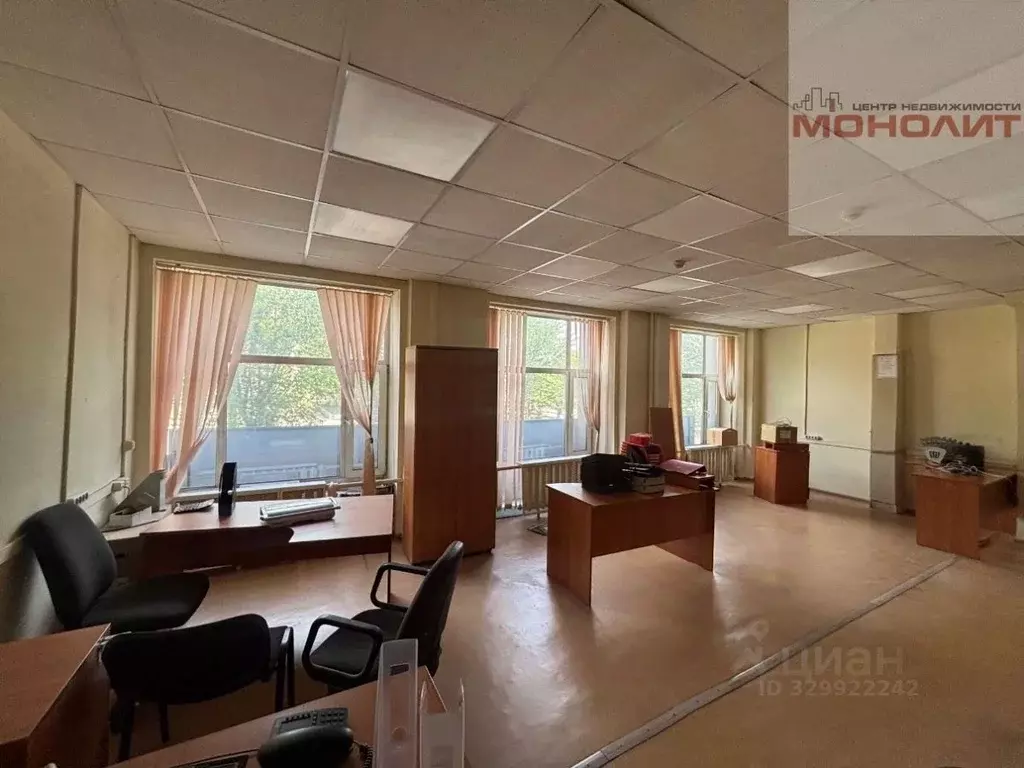 Офис в Свердловская область, Екатеринбург ул. Машиностроителей, 19 (47 ... - Фото 1