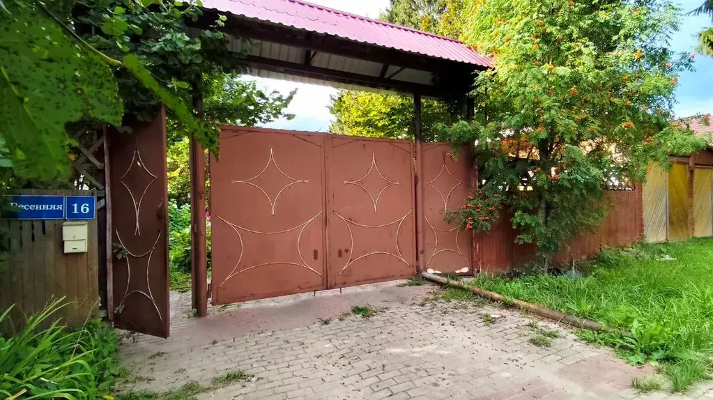 Коттедж в Тверская область, Конаковский муниципальный округ, д. ... - Фото 1