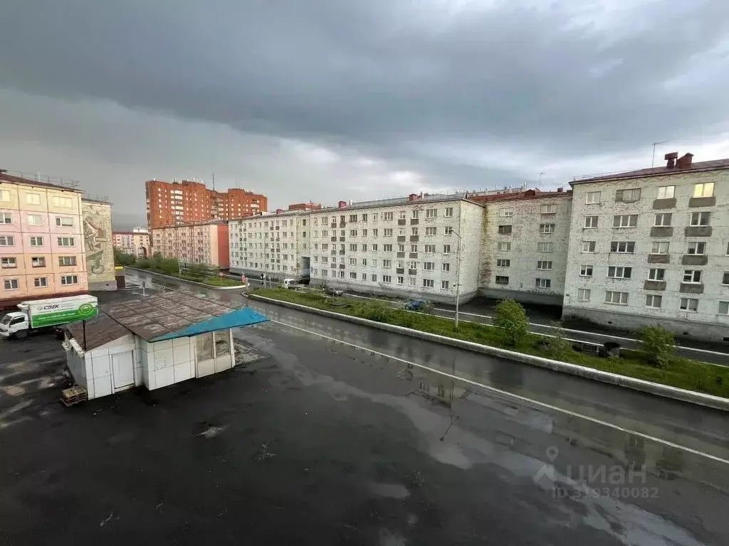 3-к кв. Красноярский край, Норильск Комсомольская ул., 45А (56.9 м) - Фото 0