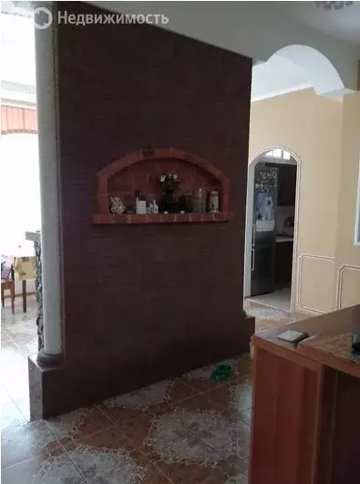 Дом в Железногорск, Комсомольская улица (250 м) - Фото 1