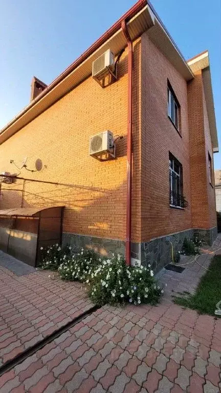 Дом в Ростовская область, Аксай Яблоневая ул., 1 (362 м) - Фото 2