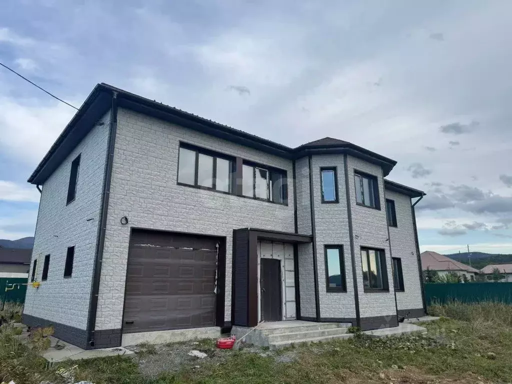 Дом в Сахалинская область, Южно-Сахалинск городской округ, с. ... - Фото 1