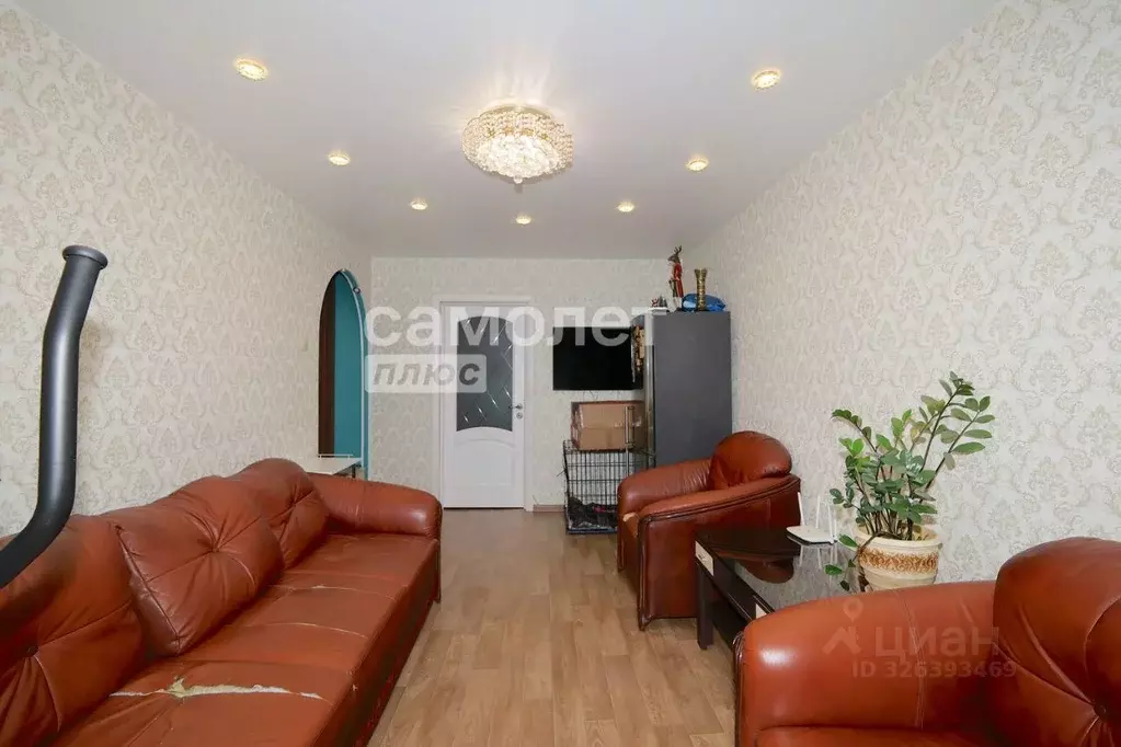 3-к кв. Кемеровская область, Кемерово просп. Ленина, 124 (60.2 м) - Фото 1