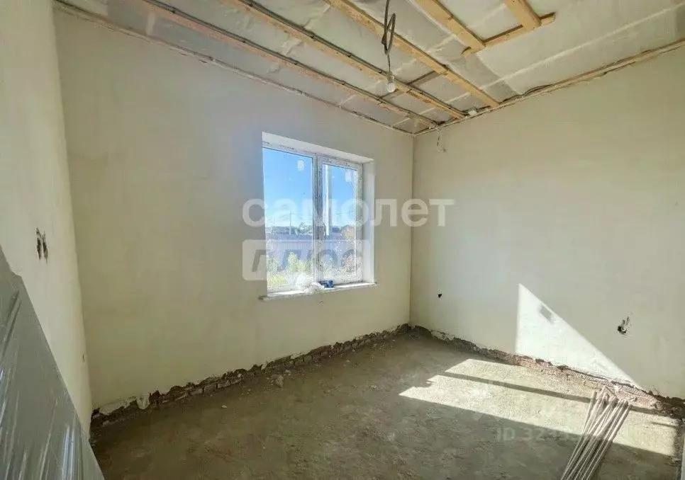 Дом в Краснодарский край, Динская ст-ца пл. Фонтанная (60 м) - Фото 2