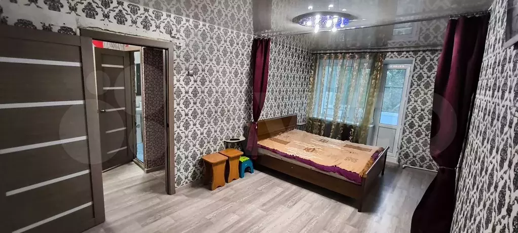 1-к. квартира, 30 м, 4/4 эт. - Фото 0