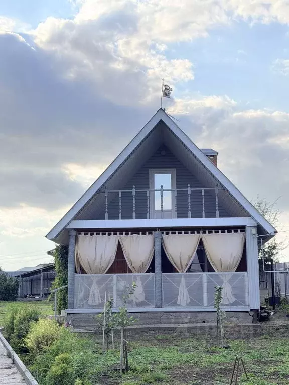 Дом в Татарстан, Лаишевский район, Рождественское с/пос, с. Сингели ... - Фото 1
