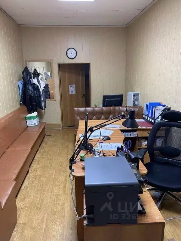 Помещение свободного назначения в Омская область, Кормиловка рп ул. ... - Фото 2