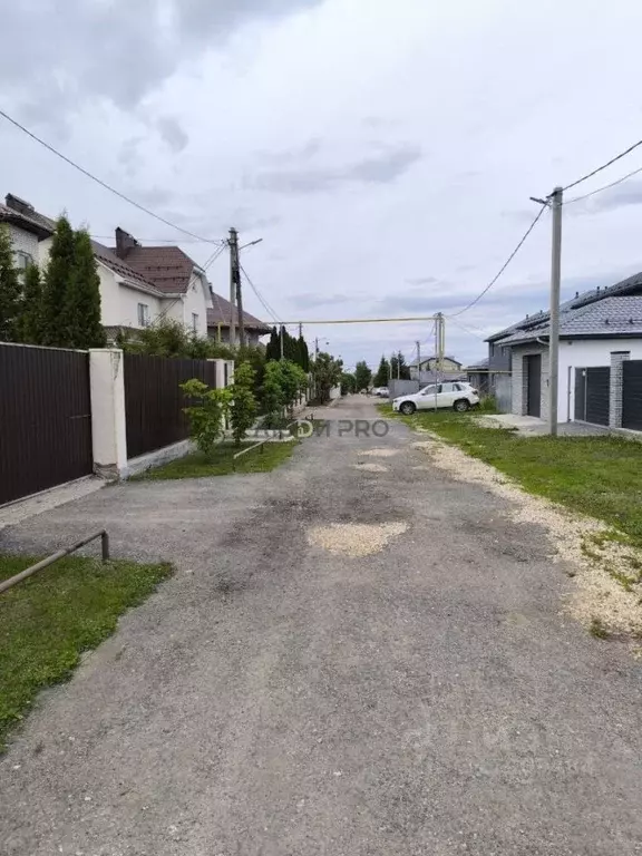 Участок в Саратовская область, с. Усть-Курдюм ул. 2-я Садовая (11.0 ... - Фото 1