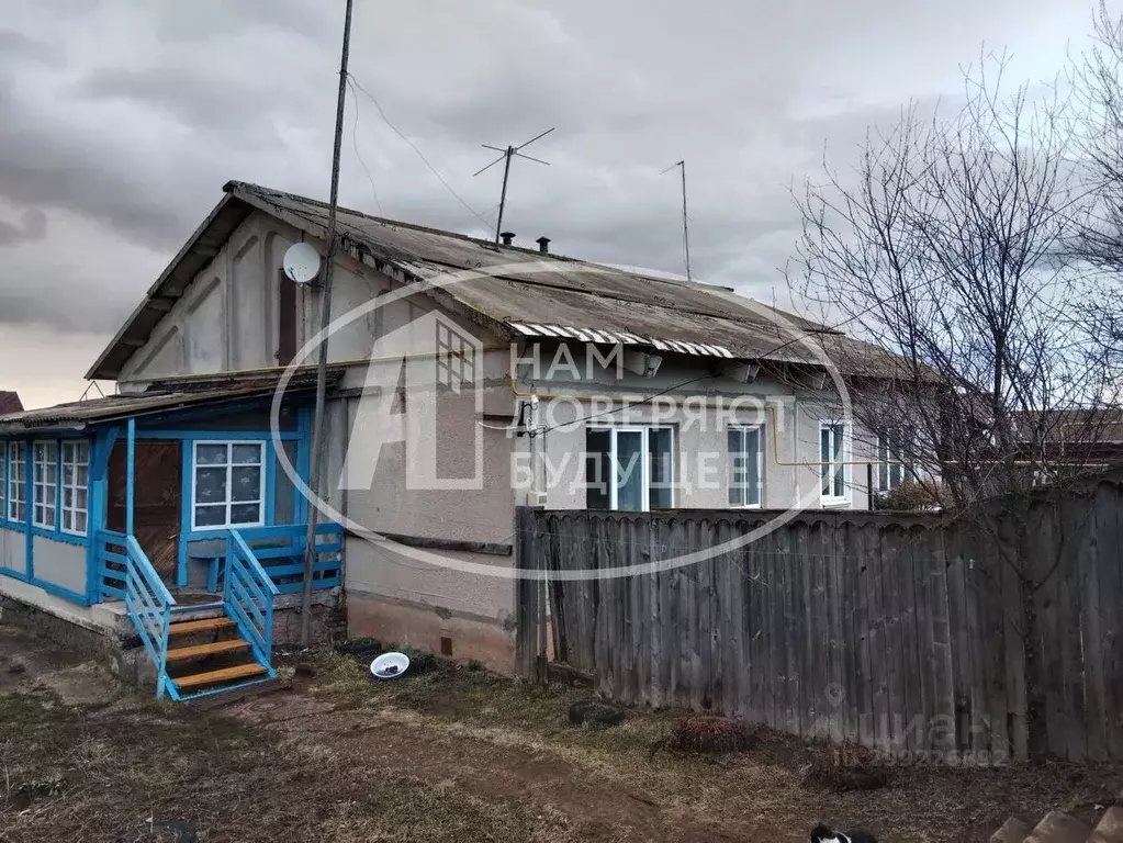 Дом в Удмуртия, Сарапульский район, д. Непряха Луговая ул., 16 (75 м) - Фото 0