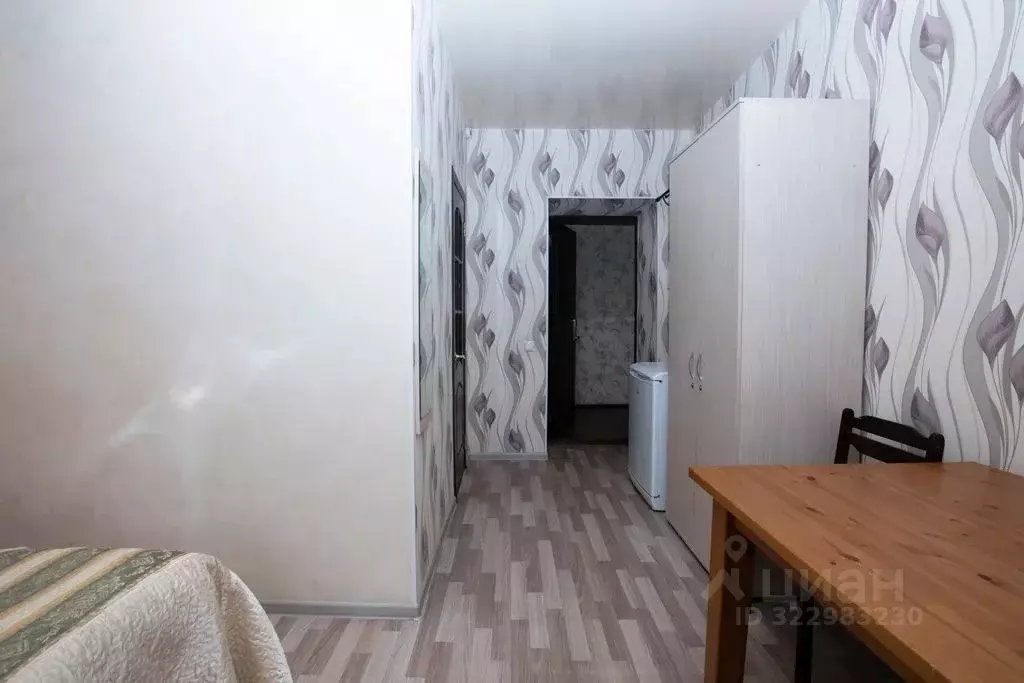 Комната Свердловская область, Екатеринбург пер. Мордвинский, 1 - Фото 2