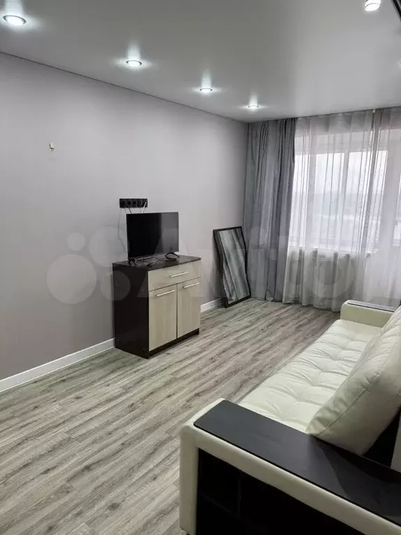 1-к. квартира, 31 м, 5/5 эт. - Фото 1