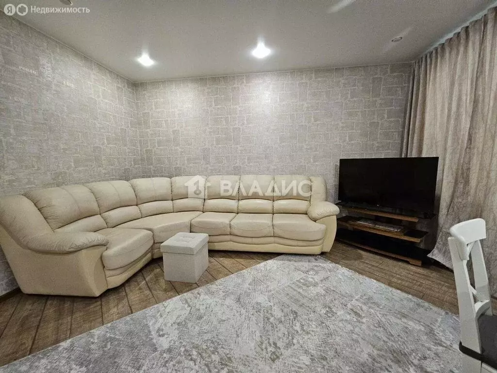 2-комнатная квартира: Ковров, улица 9 Мая, 10 (60 м) - Фото 0