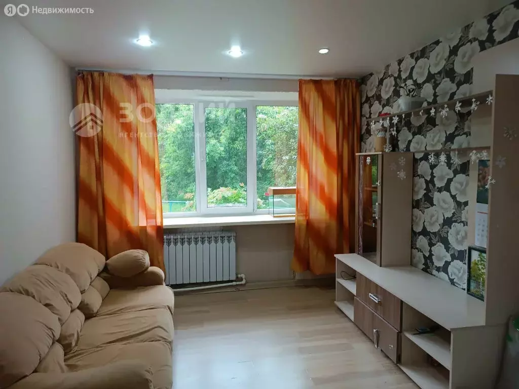 2-комнатная квартира: Чебоксары, улица Чапаева, 6 (38.7 м) - Фото 0