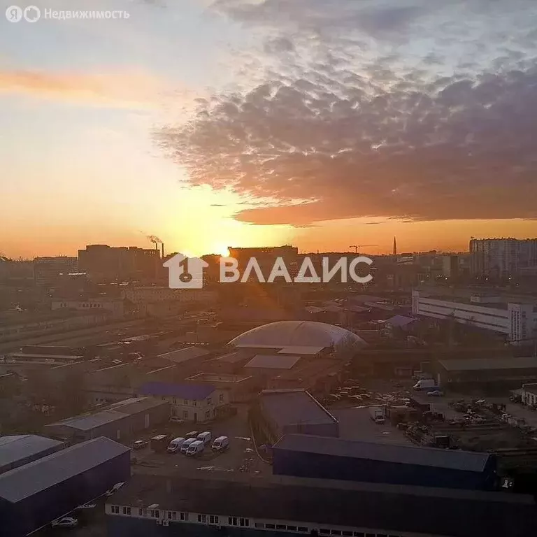 2-комнатная квартира: Санкт-Петербург, улица Ворошилова, 25к1 (64.9 м) - Фото 1