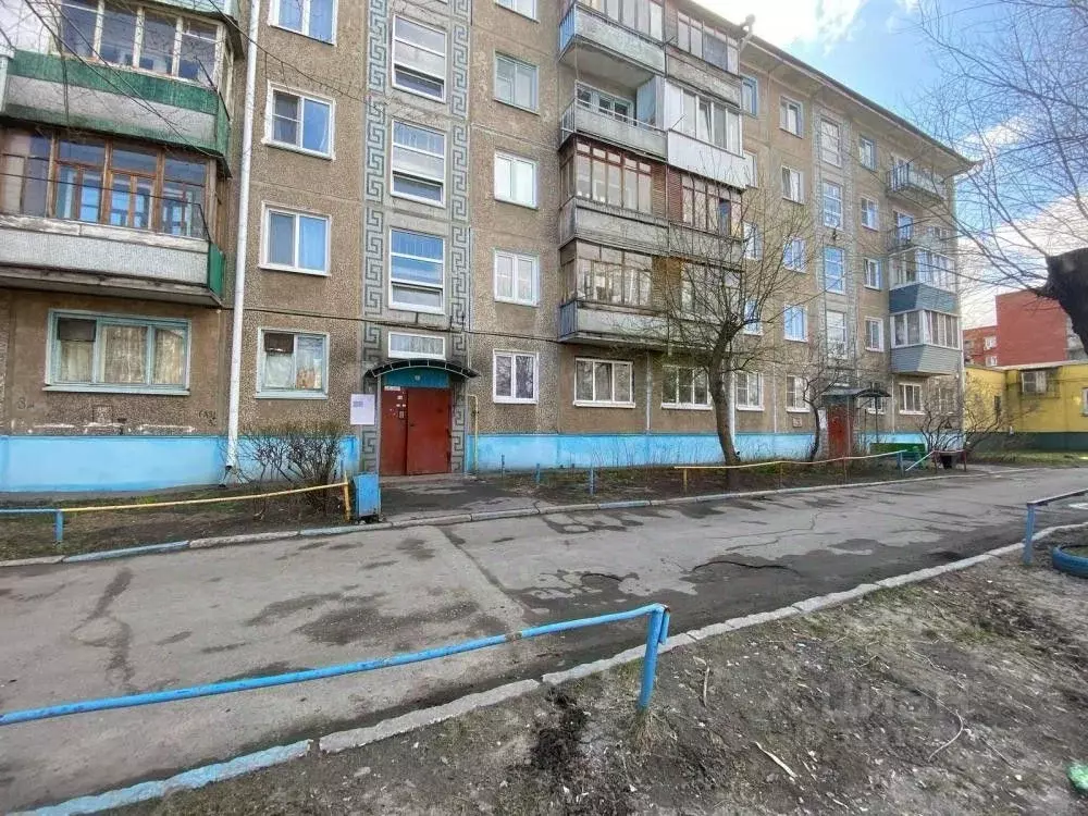 3-к кв. Омская область, Омск пос. 40 лет Октября, ул. Рощинская, 1 ... - Фото 0