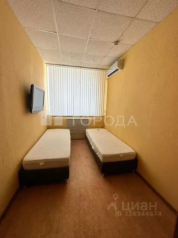 Комната Новосибирская область, Новосибирск ул. Мира, 54Ас5 (11.0 м) - Фото 1