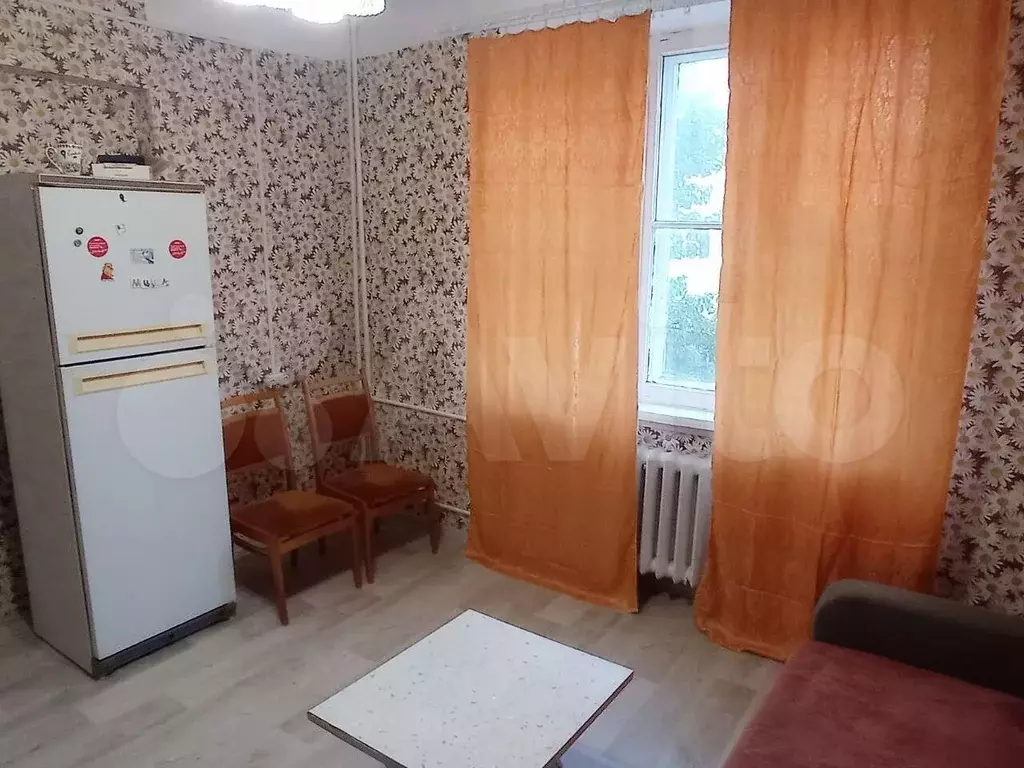Комната 15,2 м в 3-к., 2/4 эт. - Фото 1
