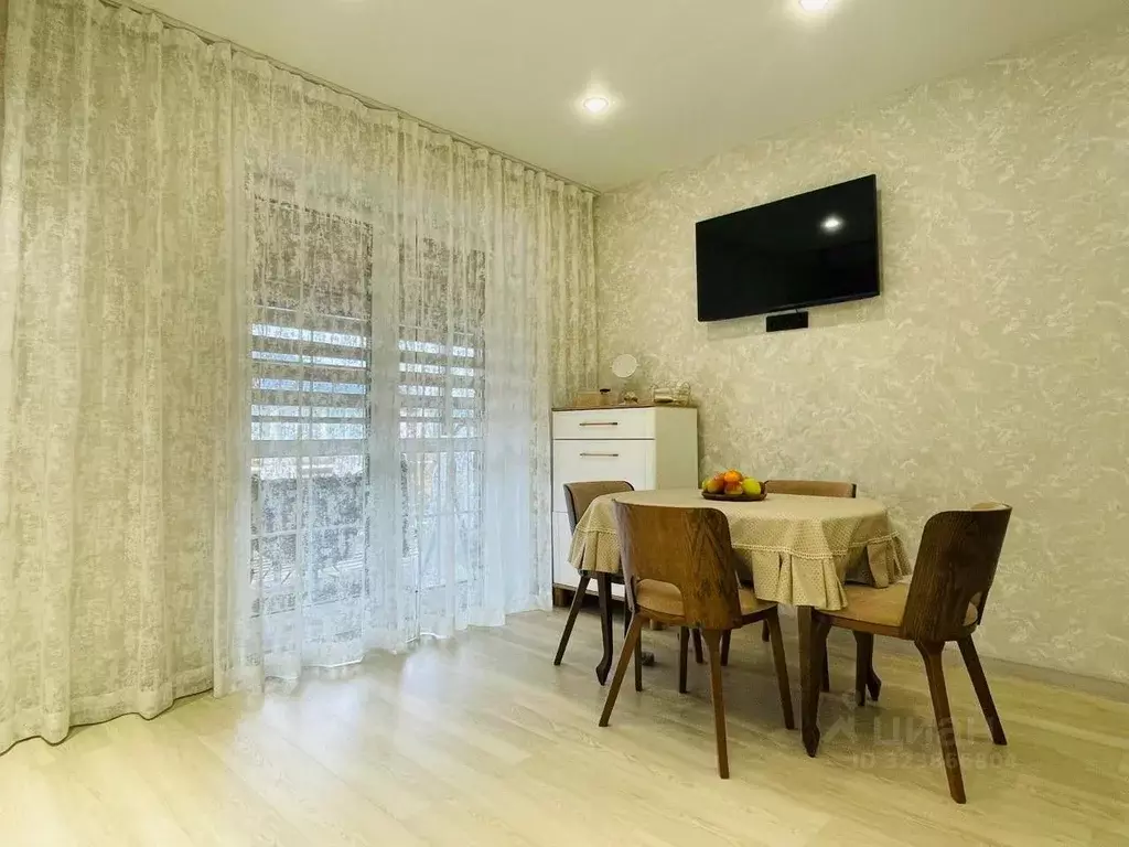 Таунхаус в Самарская область, Ставропольский район, с. Ягодное пер. ... - Фото 2