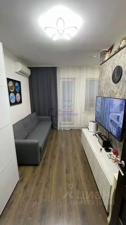 Студия Санкт-Петербург ул. Плесецкая, 20к1 (25.0 м) - Фото 1