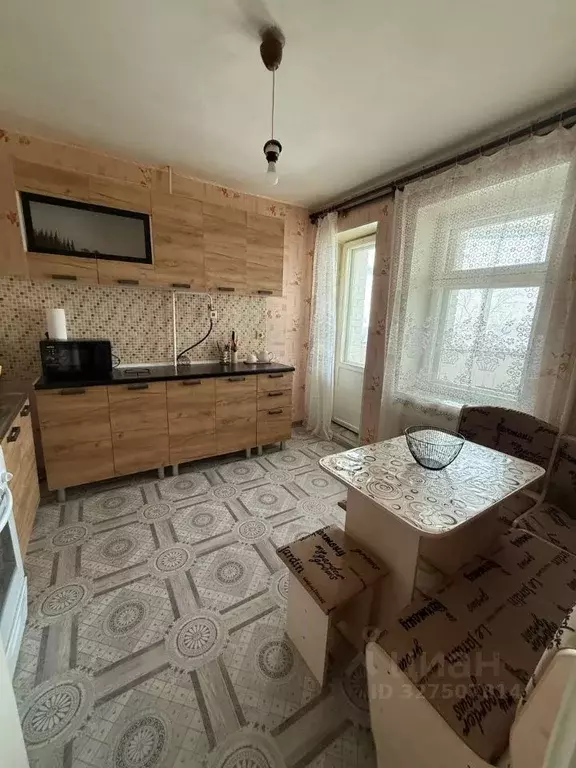 2-к кв. Пермский край, Губаха ул. Островского, 8 (60.0 м) - Фото 2