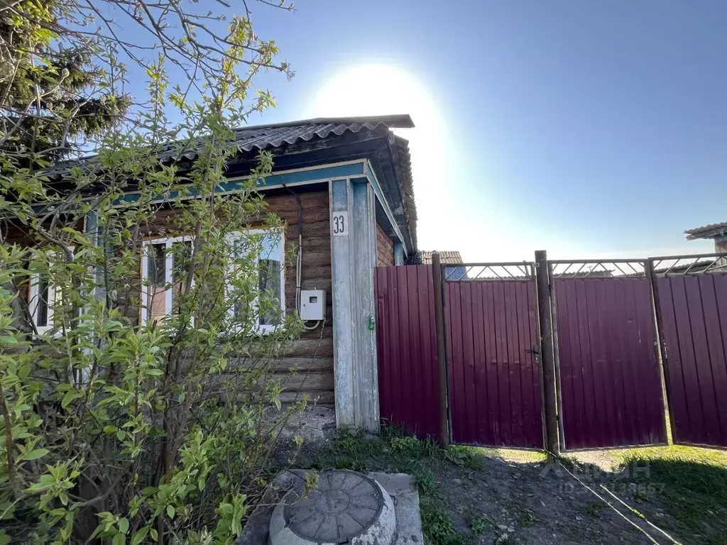 Дом в Омская область, Большеречье рп ул. Набережная, 33 (68 м) - Фото 1