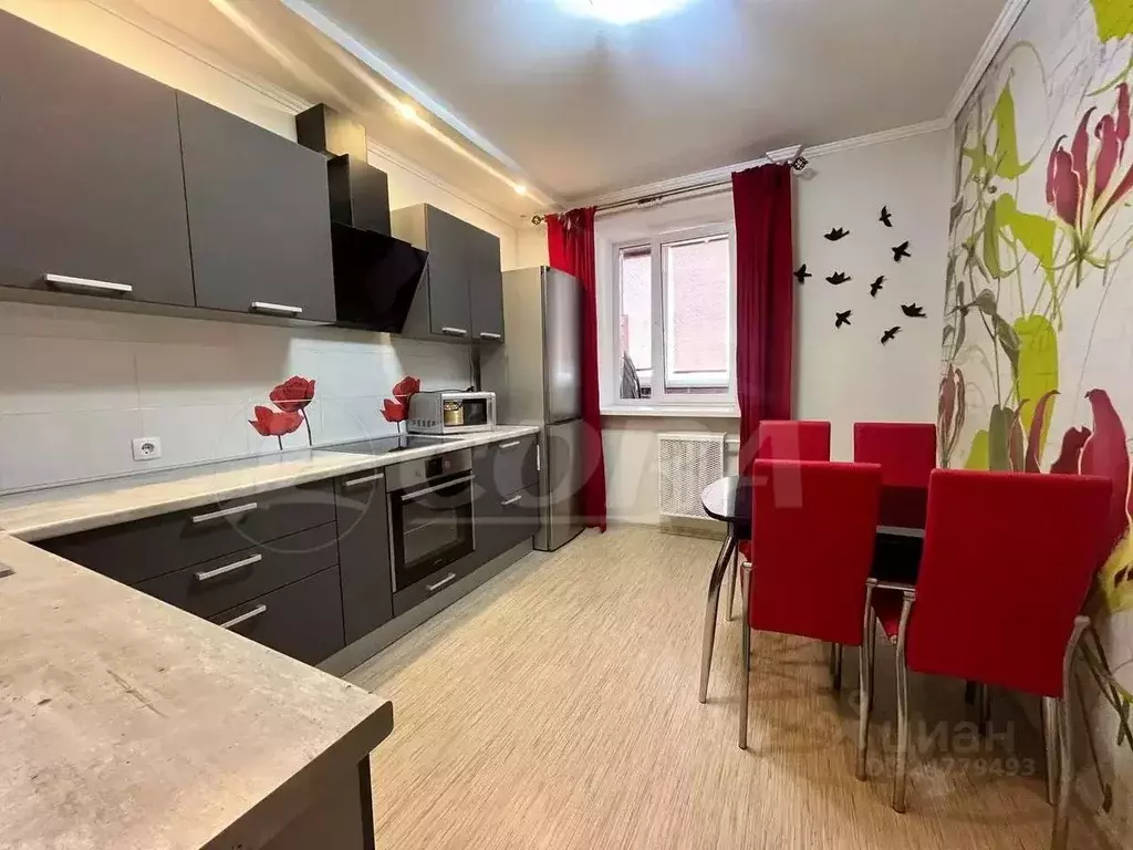 1-к кв. Тюменская область, Тюмень ул. Карла Маркса, 8 (37.0 м) - Фото 2