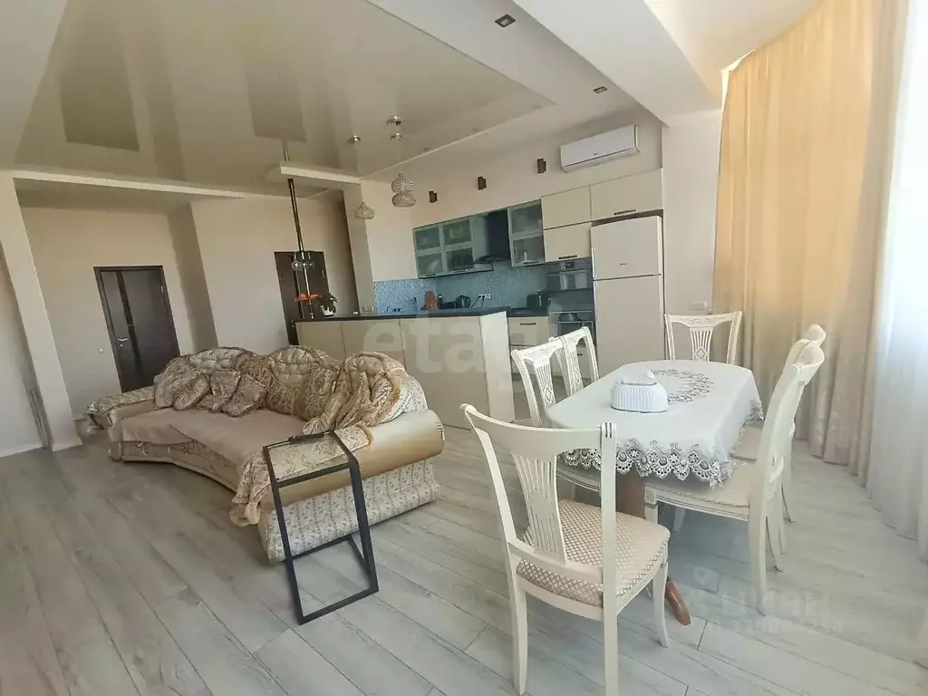 4-к кв. Крым, Симферополь ул. Балаклавская (120.0 м) - Фото 1