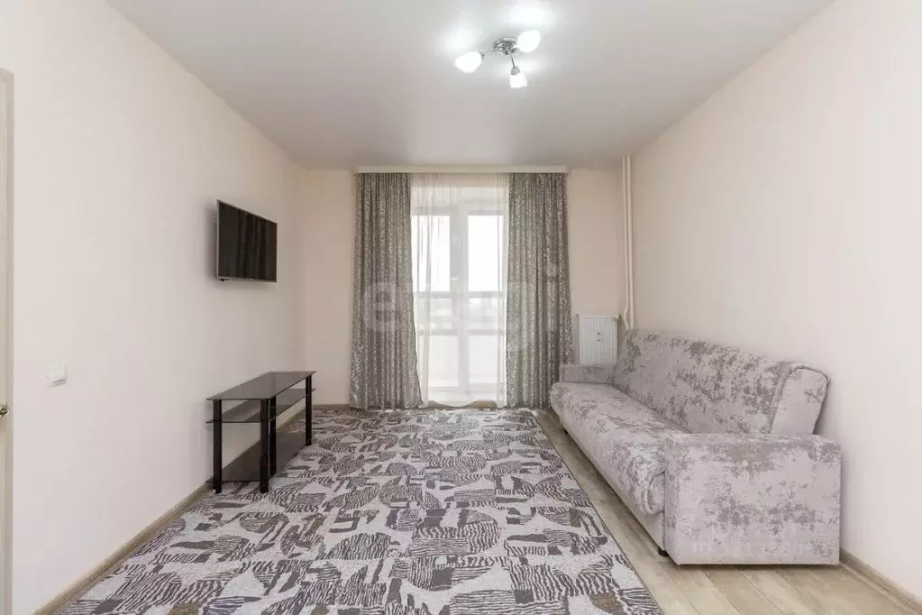 1-к кв. Тюменская область, Тюмень Полевая ул., 105к2 (43.2 м) - Фото 1