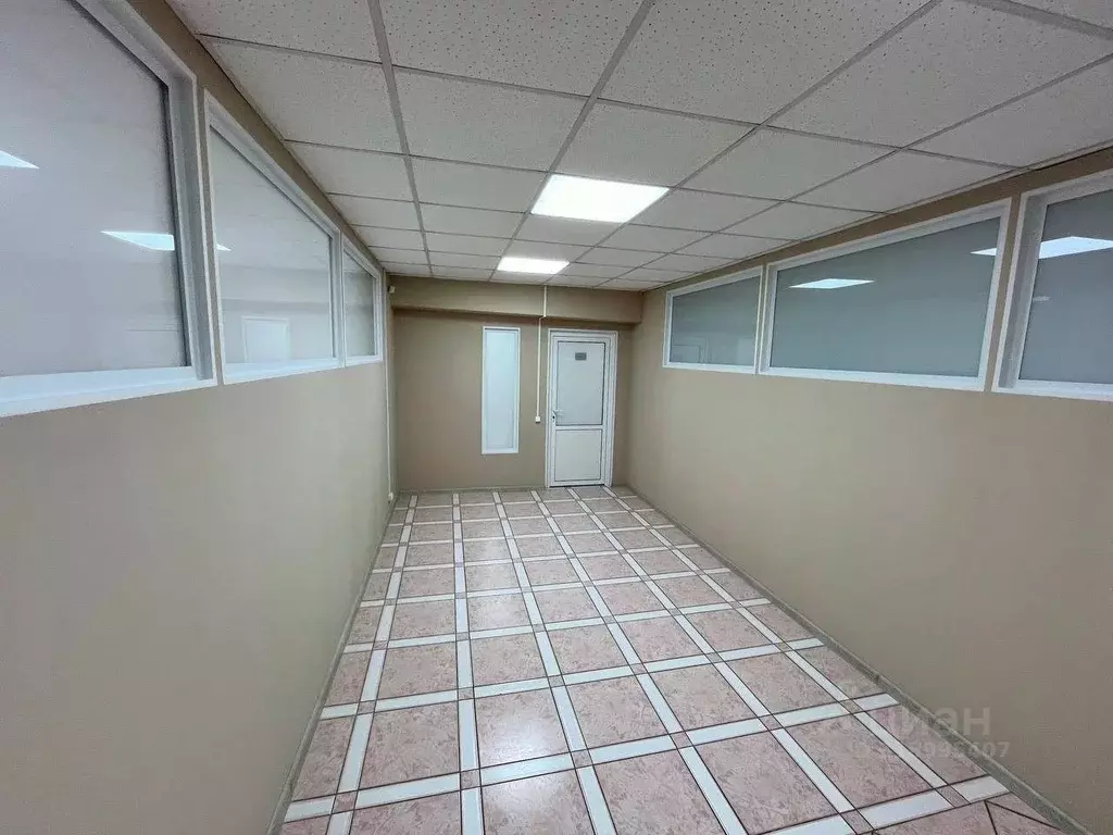 Офис в Алтайский край, Барнаул ул. Льва Толстого, 16/19А (18 м) - Фото 1