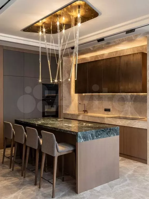 4-к. квартира, 170 м, 8/9 эт. - Фото 0