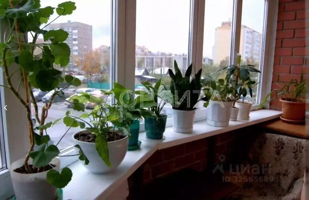 3-к кв. Тюменская область, Тюмень Харьковская ул., 27 (90.5 м) - Фото 1