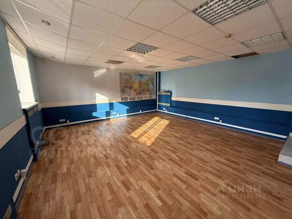 Офис в Волгоградская область, Волгоград Козловская ул., 36/1 (100 м) - Фото 2