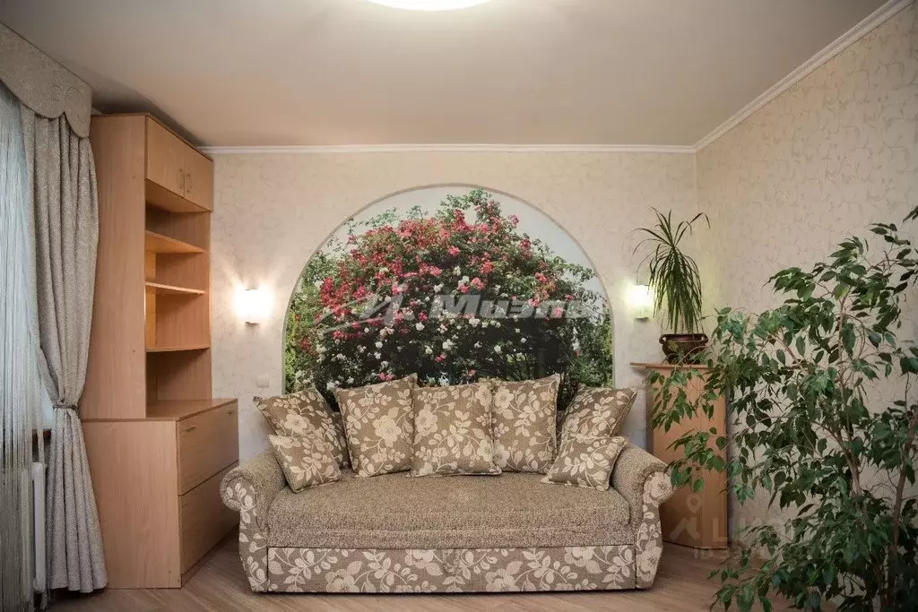 2-к кв. Крым, Симферополь ул. Донская, 6 (50.9 м) - Фото 2