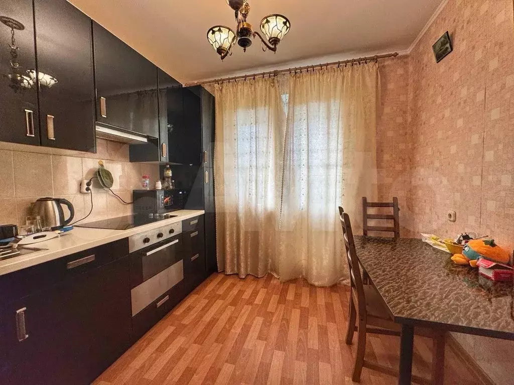 1-к. квартира, 41 м, 7/10 эт. - Фото 0