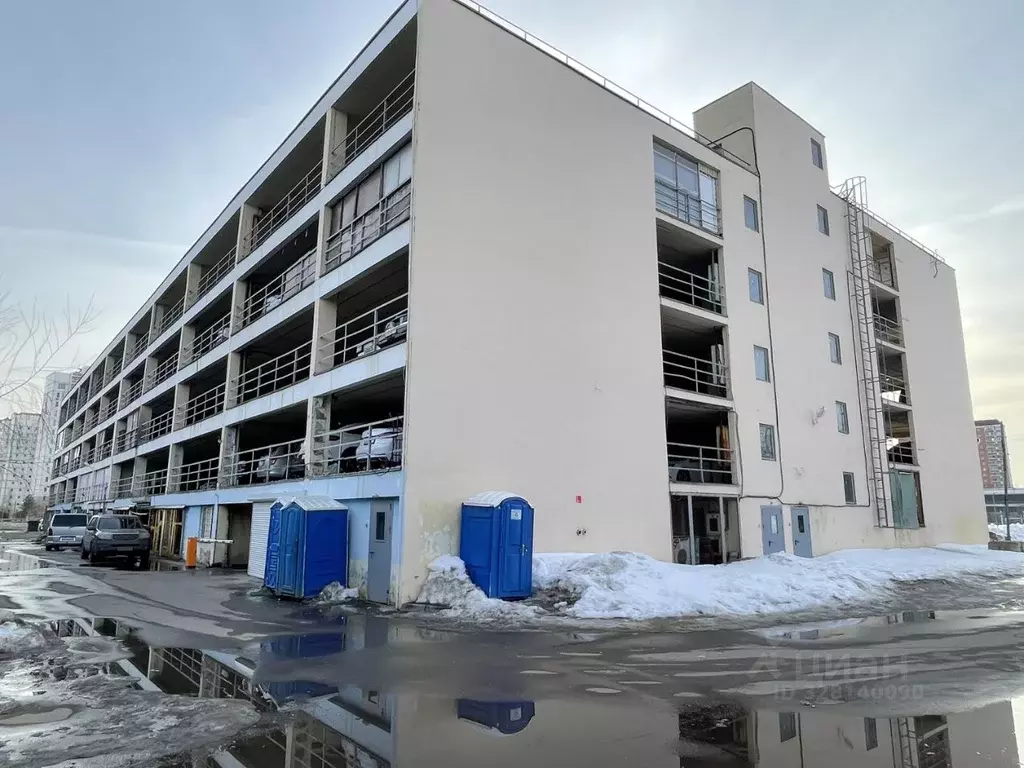 Гараж в Москва ул. Маршала Савицкого, 5 (12 м) - Фото 2