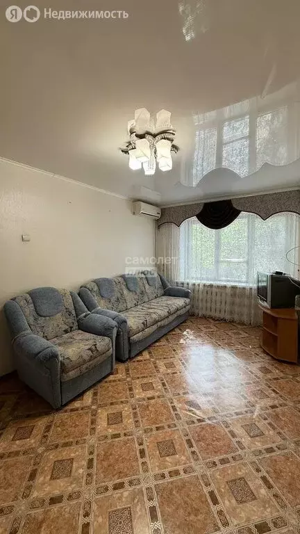 2-комнатная квартира: Астрахань, улица Александрова, 5 (36.8 м) - Фото 0