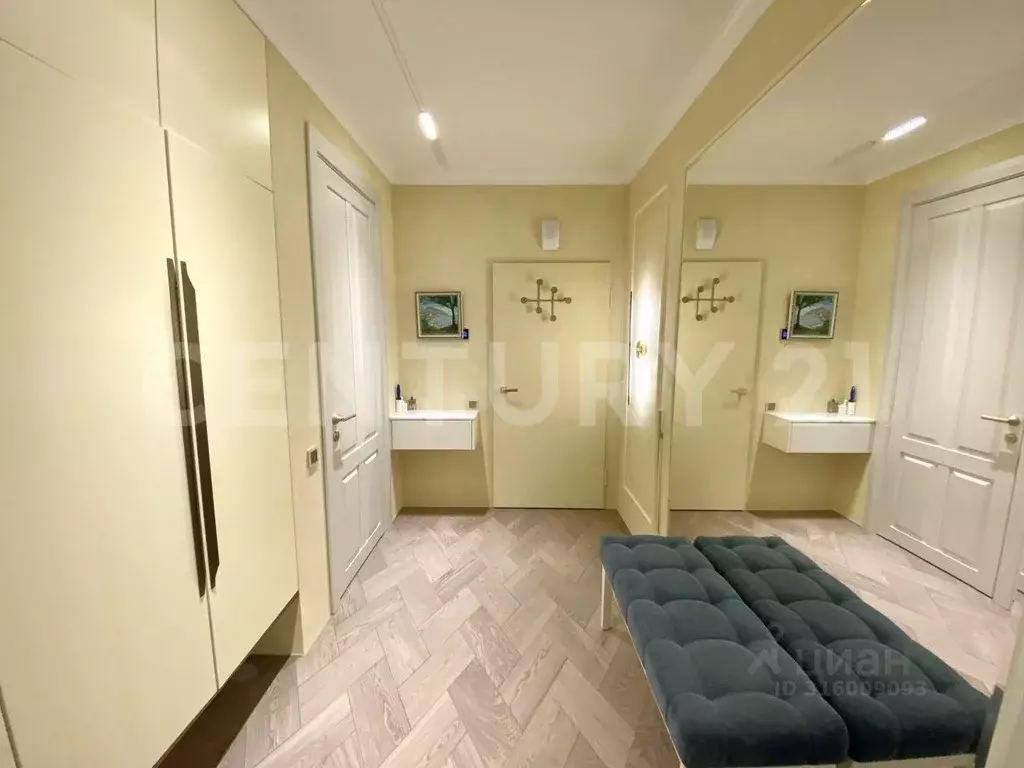 3-к кв. Севастополь ул. Летчиков, 10 (101.0 м) - Фото 0