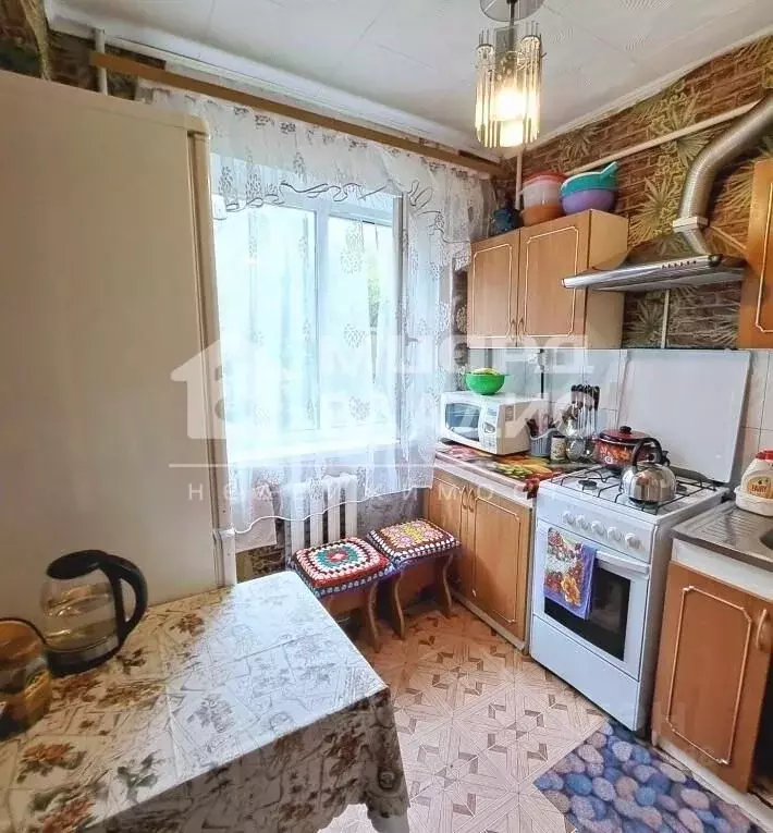 2-к кв. Омская область, Омск Волгоградская ул., 12Б (44.3 м) - Фото 0