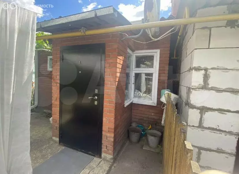 3-комнатная квартира: Миллерово, улица Некрасова, 47 (63 м) - Фото 0