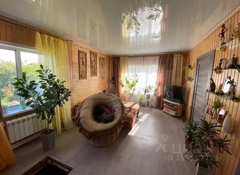 Дом в Пермский край, Оханск ул. Чапаева, 10 (110 м) - Фото 1