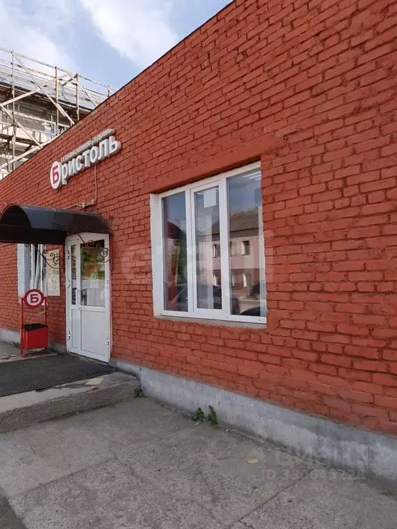 Торговая площадь в Псковская область, Остров 1 Мая ул., 16Б (117 м) - Фото 1