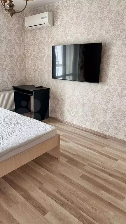 1-к. квартира, 43 м, 9/9 эт. - Фото 1