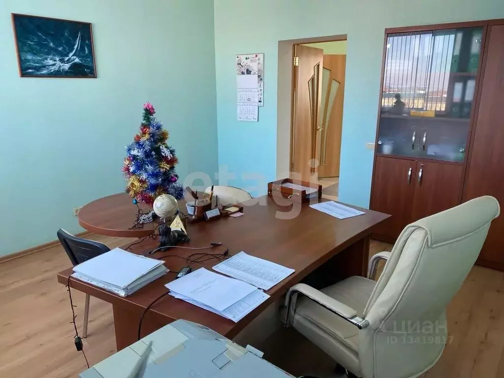 Офис в Брянская область, Брянск Рябиновая ул., 8А (98 м) - Фото 1