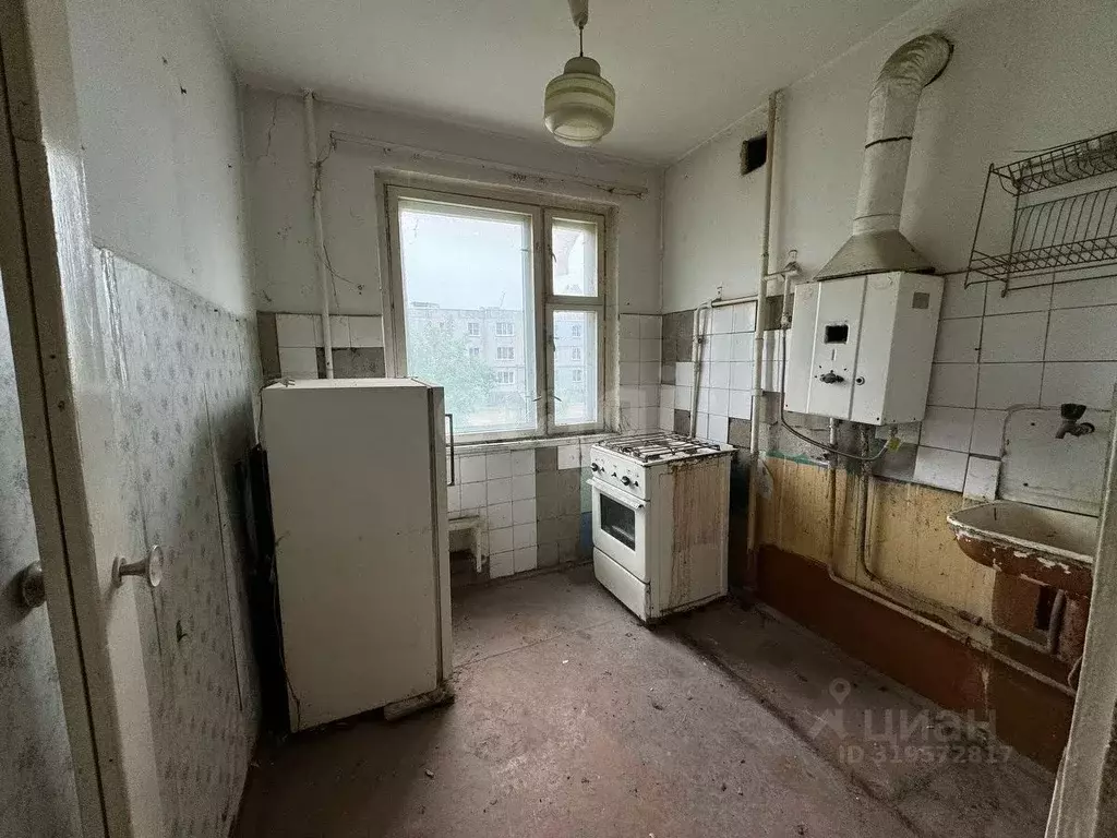 4-к кв. Нижегородская область, Навашино ул. Силикатный поселок, 19 ... - Фото 0