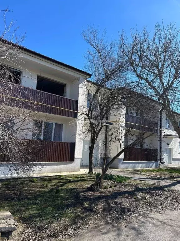 2-к кв. Крым, Первомайский район, с. Стахановка ул. Ленина, 13 (42.3 ... - Фото 1