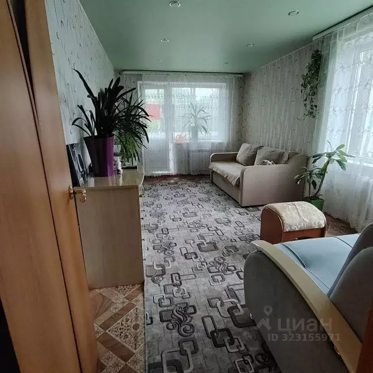 2-к кв. Ленинградская область, Кингисепп ул. Воровского, 23 (52.0 м) - Фото 1