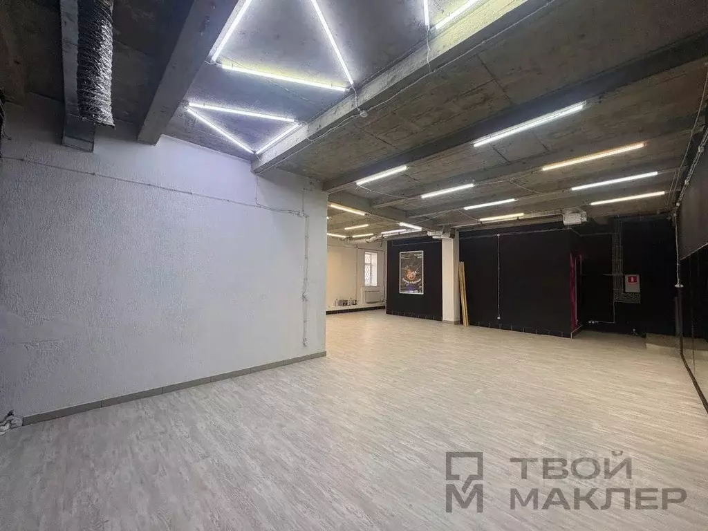 Помещение свободного назначения в Пензенская область, Пенза Московская ... - Фото 2