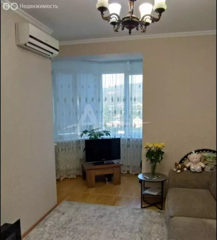 1-комнатная квартира: Кисловодск, проспект Победы, 124 (56 м) - Фото 1