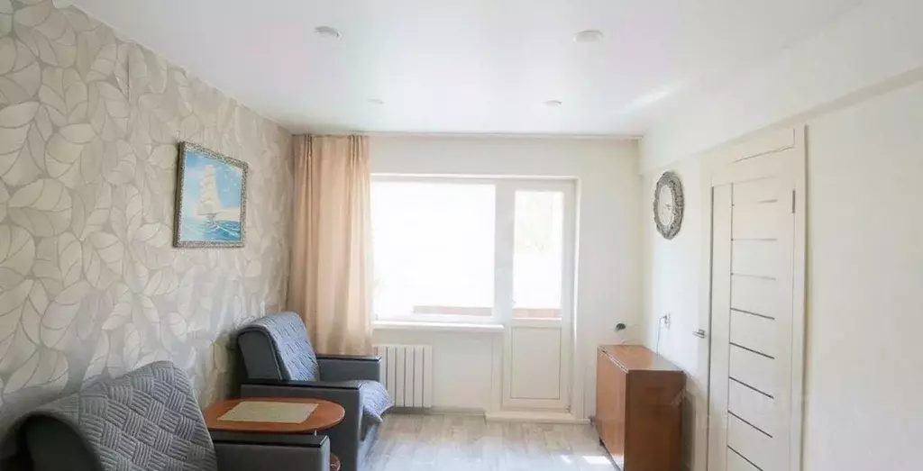 2-к кв. Алтайский край, Бийск ул. Александра Матросова, 75 (45.8 м) - Фото 1